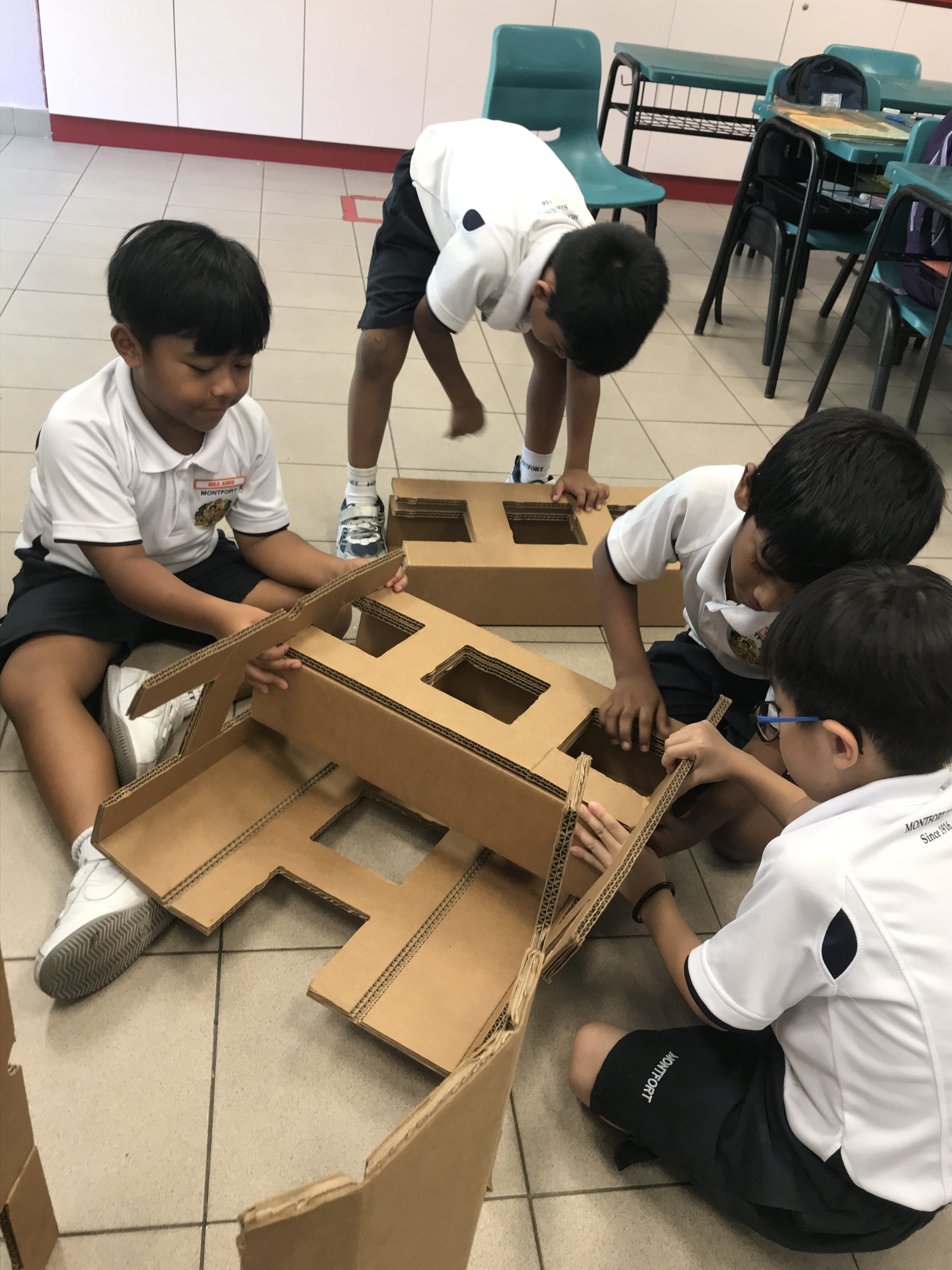 Building with blokies
